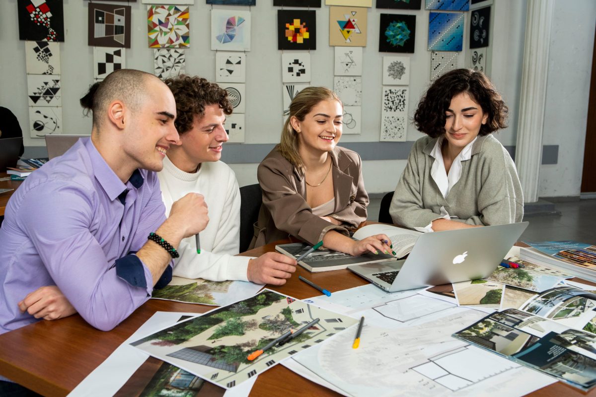 10144625-6e00-4312-8912-472476d22434